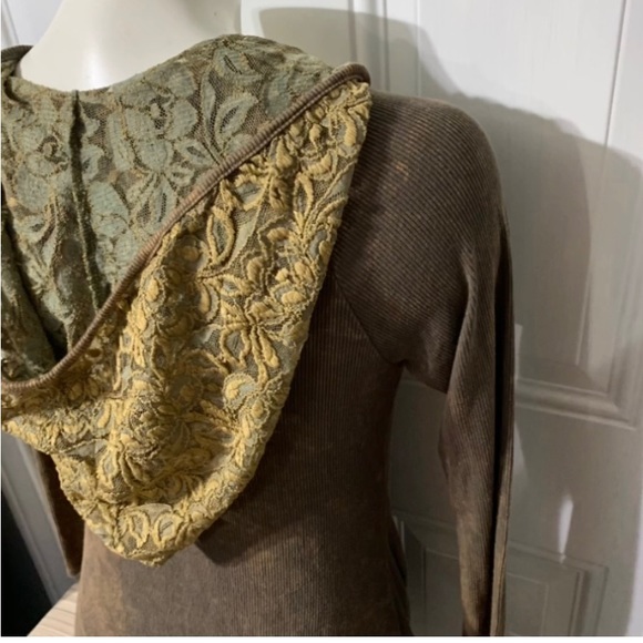 Kori America hooded blouse size Small. - Picture 5 of 9